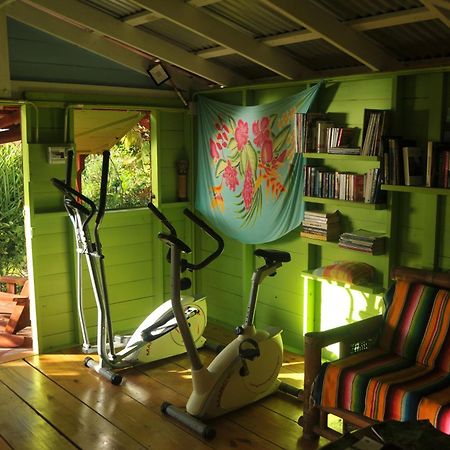 Mango Island Lodges Saint Joseph Экстерьер фото