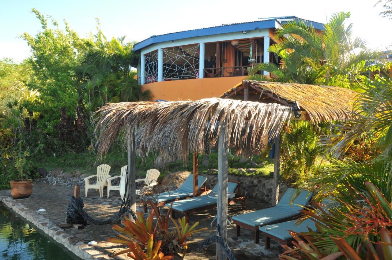 Mango Island Lodges Saint Joseph Экстерьер фото